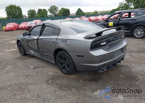 2011 Dodge Charger from USA, damaged, VIN 2B3CL3CG2BH576848